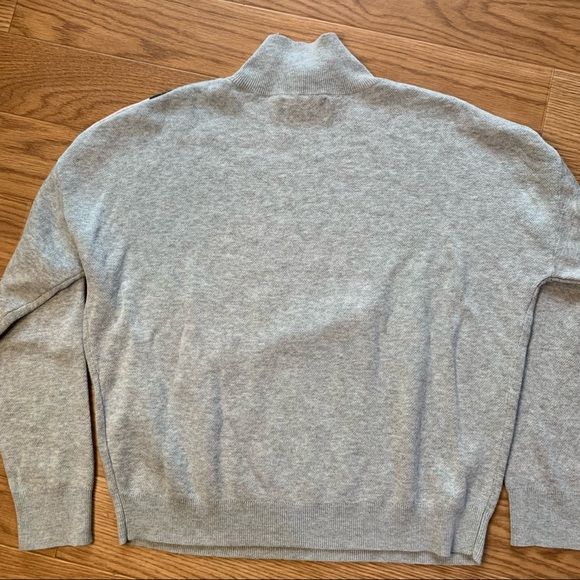 Old Navy Mock Neck Sweater Size S - Picture 6 of 6